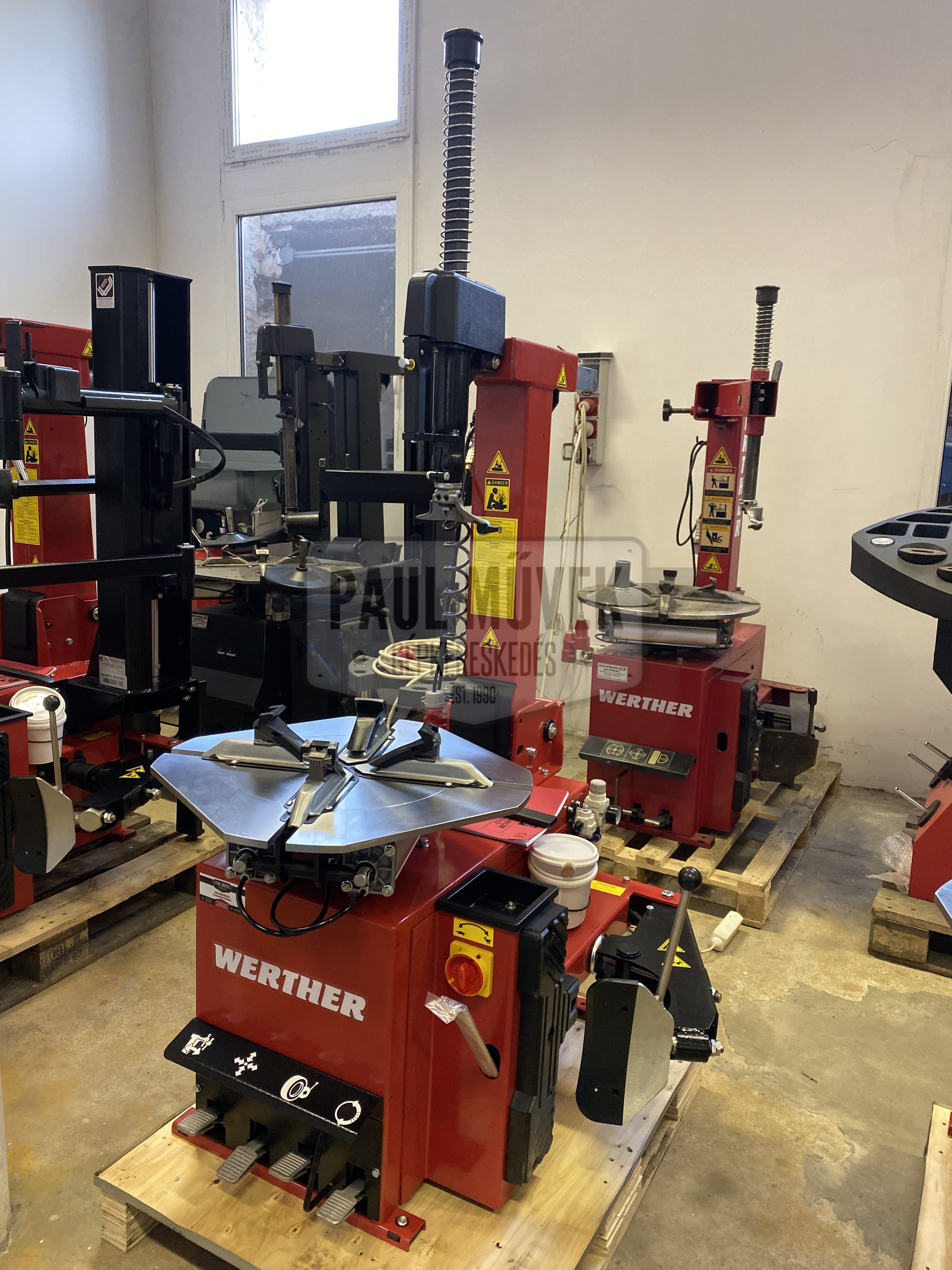 WERTHER TITANIUM 200/22 AUTOMATIC TIRE CHANGER Garázsipar.hu